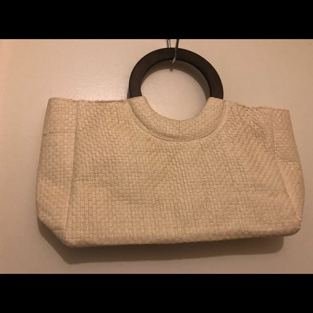 Handbag - Picture 2 of 3